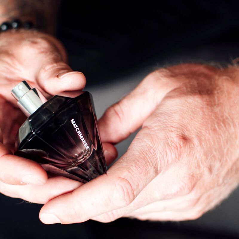 EYE OF LOVE - MATCHMAKER BLACK DIAMOND PHEROMONE PERFUME ATTRACT HER 30 ML - Infernum Store