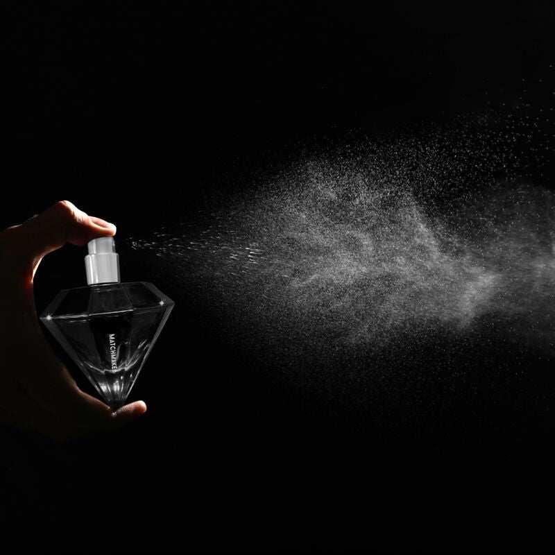 OLHO DE AMOR - MATCHMAKER BLACK DIAMOND LGBTQ PERFUME FEROMONES PARA ELE 30 ML - Infernum Store