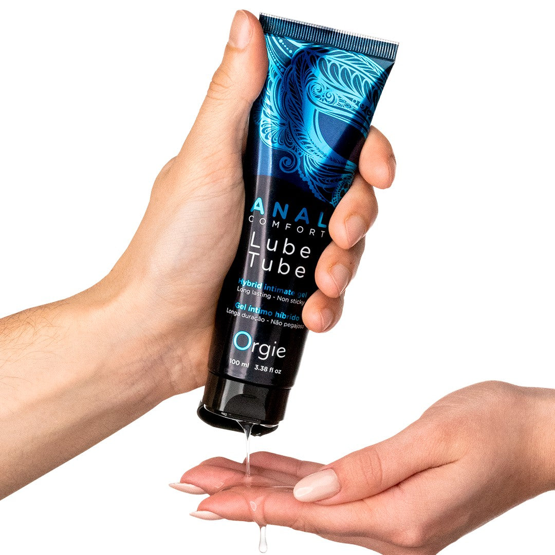 Lube Tube Anal Comfort is a hybrid intimate gel due to its water-based formula combined with other ingredients that simulate 