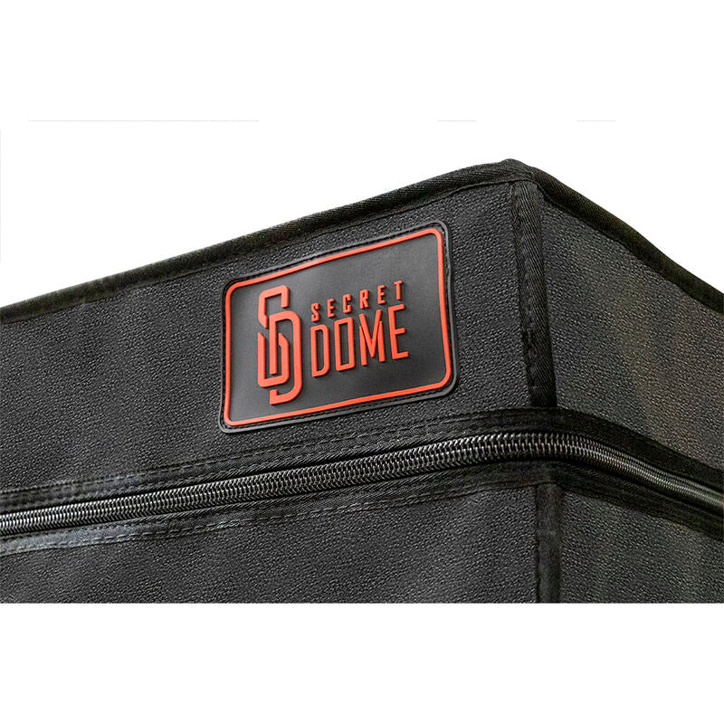 SECRET DOME - KINK CLUB CABINA BUKKAKE PRETO E VERMELHO