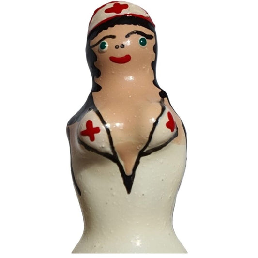 CONDOMERIE - PRESERVATIVOS NOVIDADES PINTADOS À MÃO ENFERMEIRA LOIRA